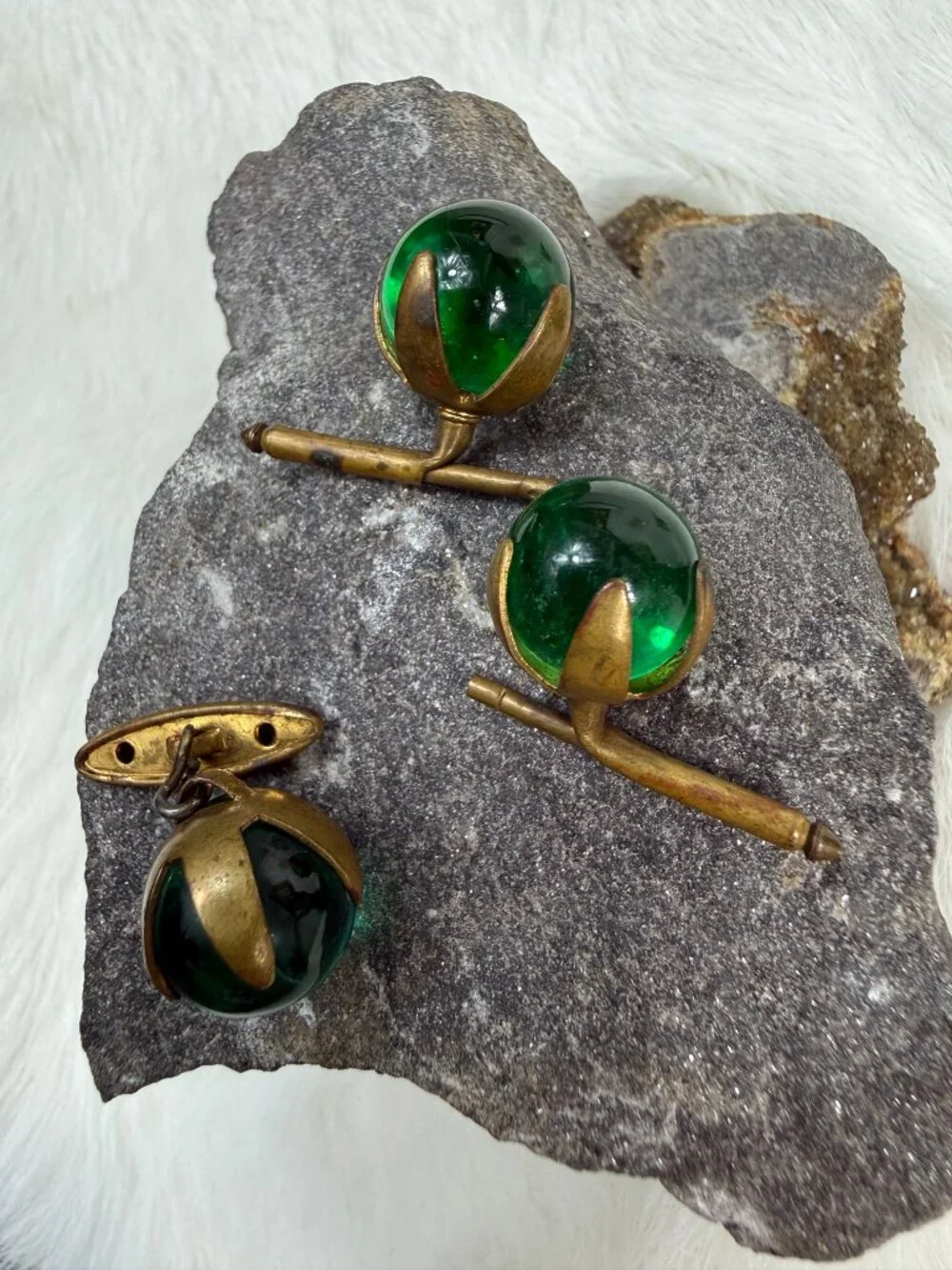 Antique victorian green